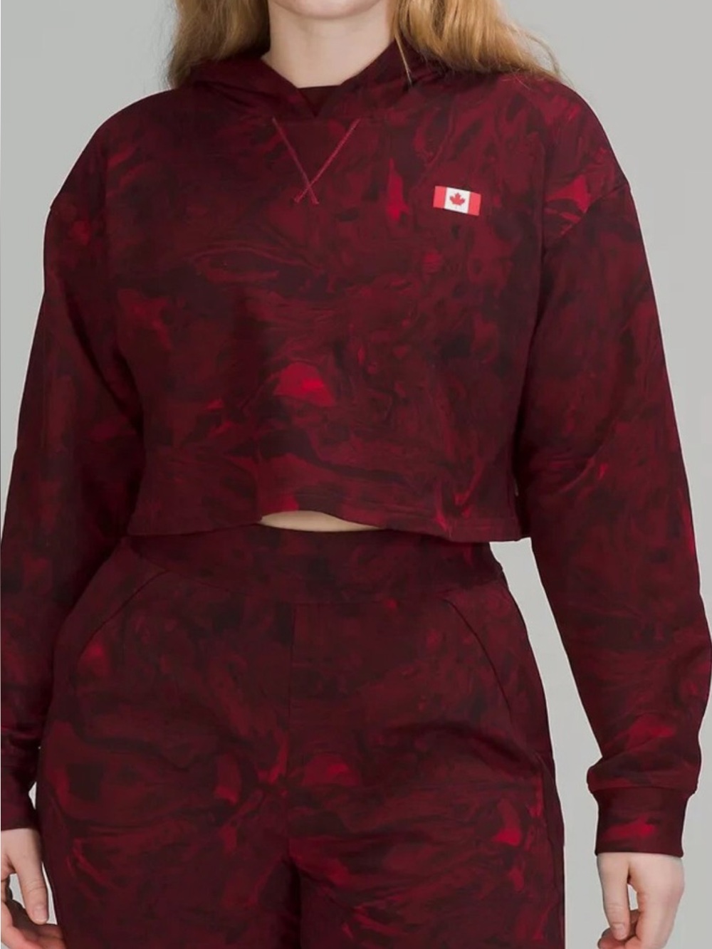 🇨🇦 Lululemon Team Canada All Yours Cropped Hoodie – Maple Metamorphosis